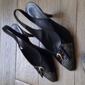 Vintage Made in Italy Lino Rossi Moda Leather Sling Back Heels